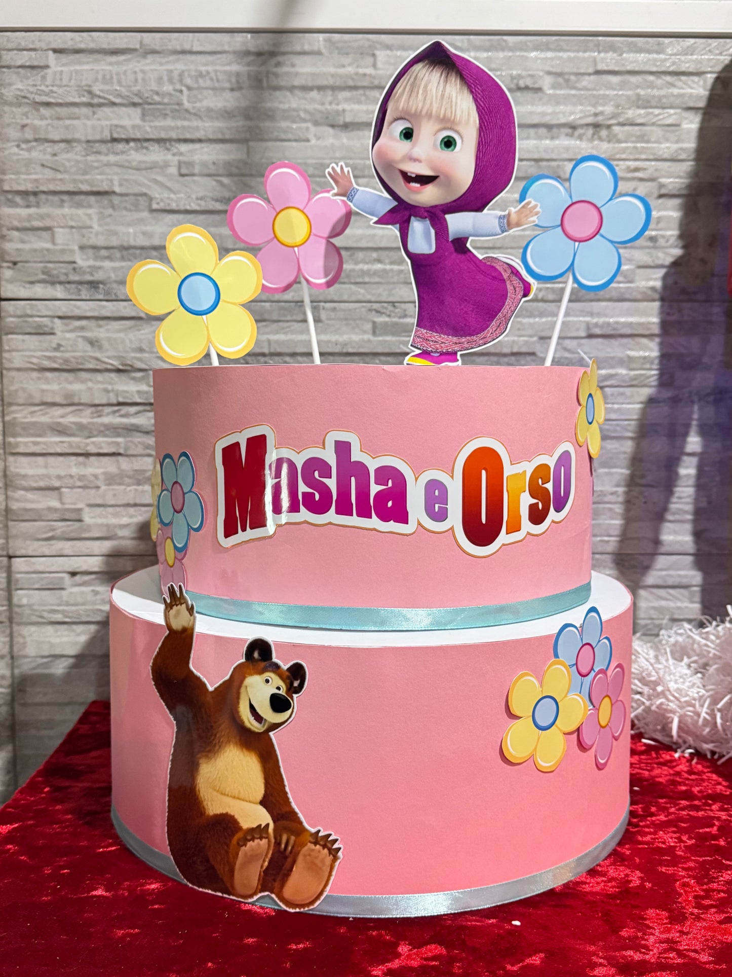 Torta scenografica Masha e Orso