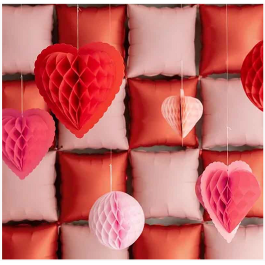 Decorazione Cuori da appendere a nido d'ape 3pz