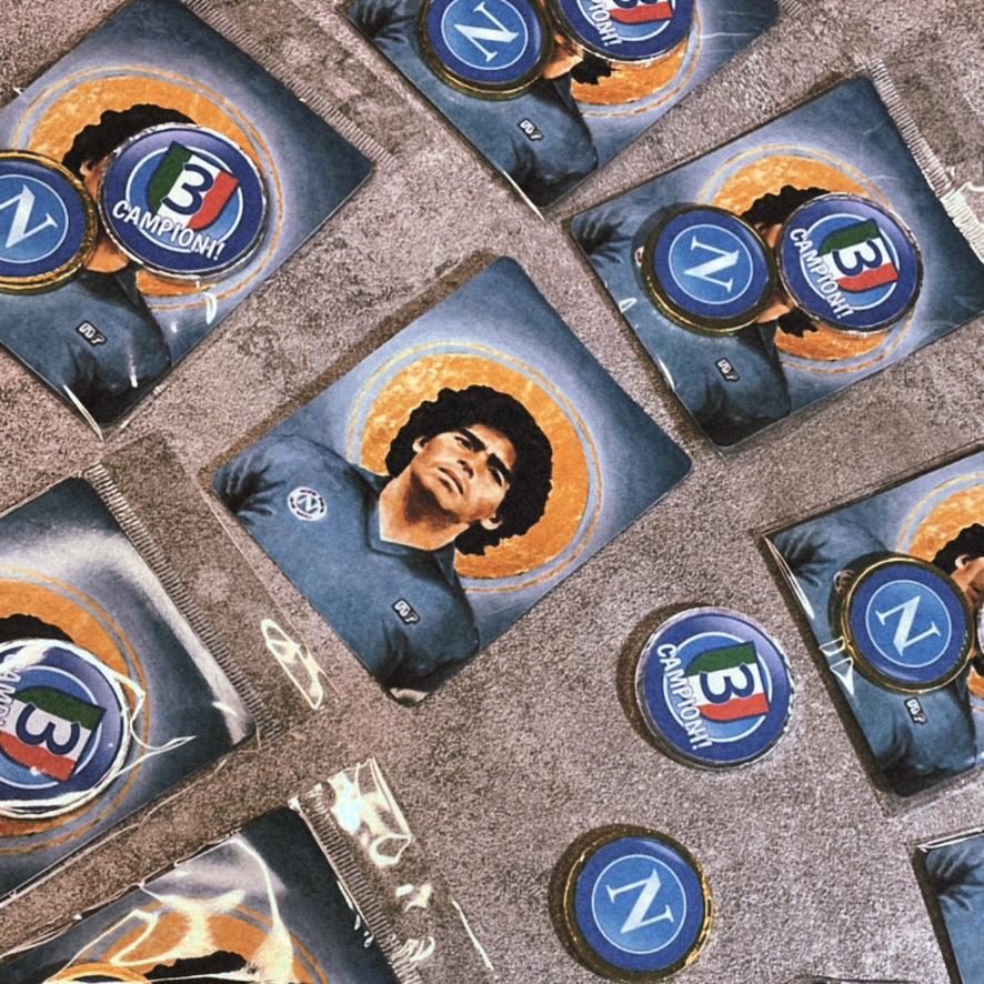 Gadget Segnaposto Napoli Maradona – Monete di Cioccolato Personalizzate Scudetto per Feste e Compleanni