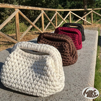 Tote bag all'uncinetto - Spaziose, resistenti e alla moda