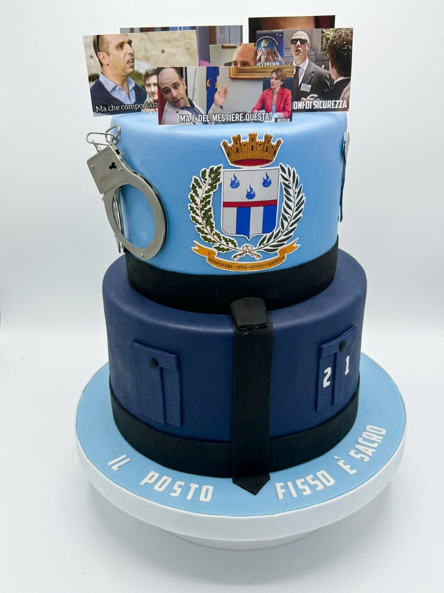 Torta Scenografica Tema Polizia & Concorso Superato / Compleanno Ironico
