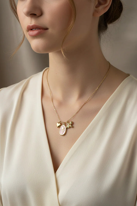 Collana Multi-Charm "Giardino Segreto" – Oro, Rosa e Tulipano