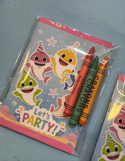 Kit Regalo da Colorare – Album e Pastelli Cera Fine Festa Compleanno Bambini