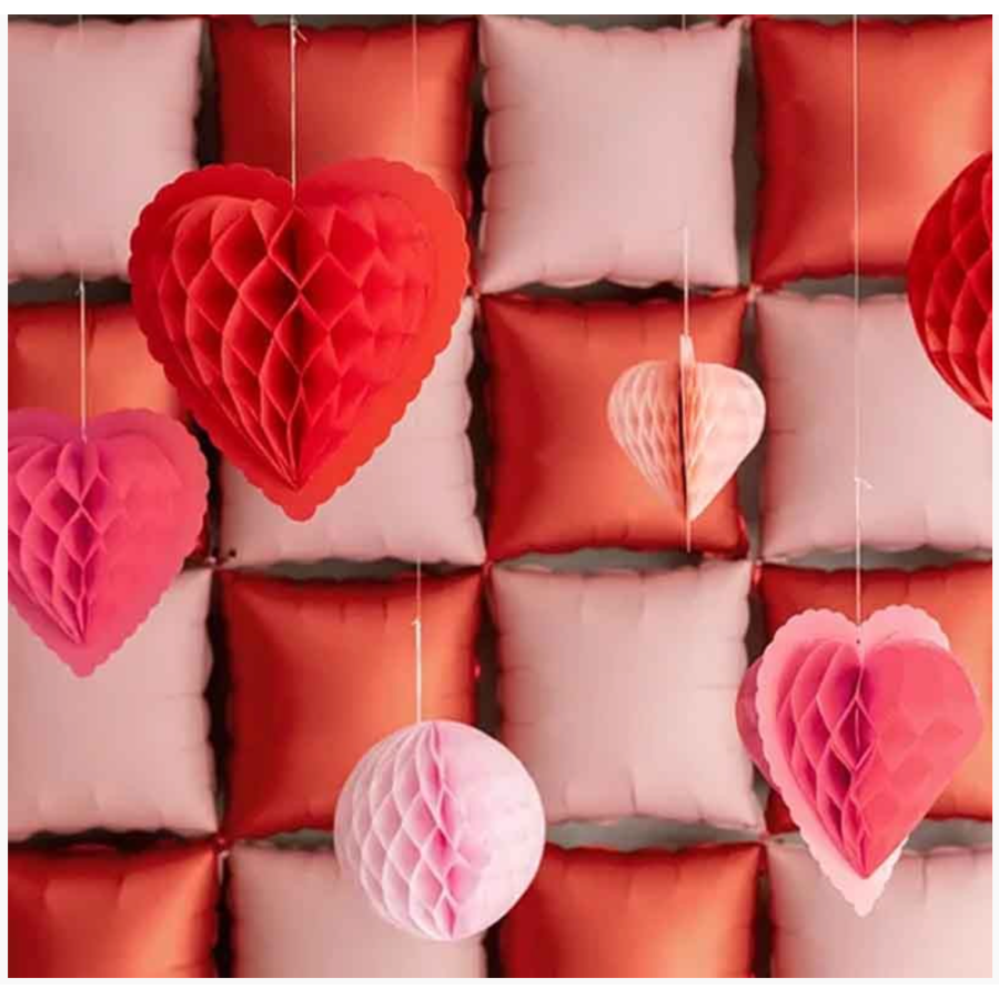 Decorazione Cuori da appendere a nido d'ape 3pz